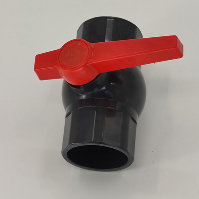 급수를 위한 주문을 받아서 만들어진 3가지 방법 PVC 관 이음쇠 DN 20mm 30mm